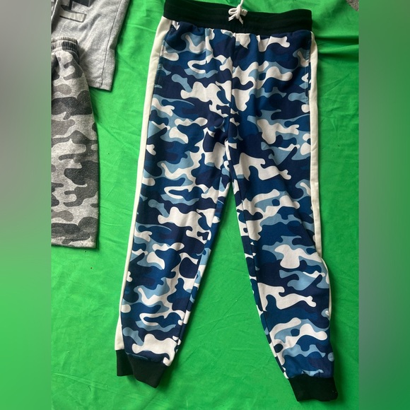 Boys Camouflage bundle size 6/7 - Picture 4 of 7
